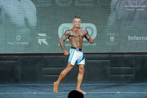 MEN'S ATHLETIC 174